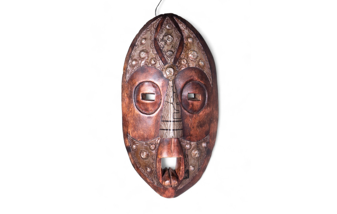 Grand masque tribal ethnique africain