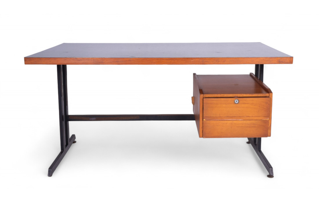 Bureau Vintage de Style Industriel